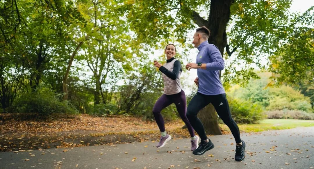 Jak się ubrać do biegania zimą, aby uniknąć zimna i dyskomfortu